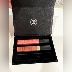 CHANEL Lip Gloss Duo in Rose Pink and Bronze